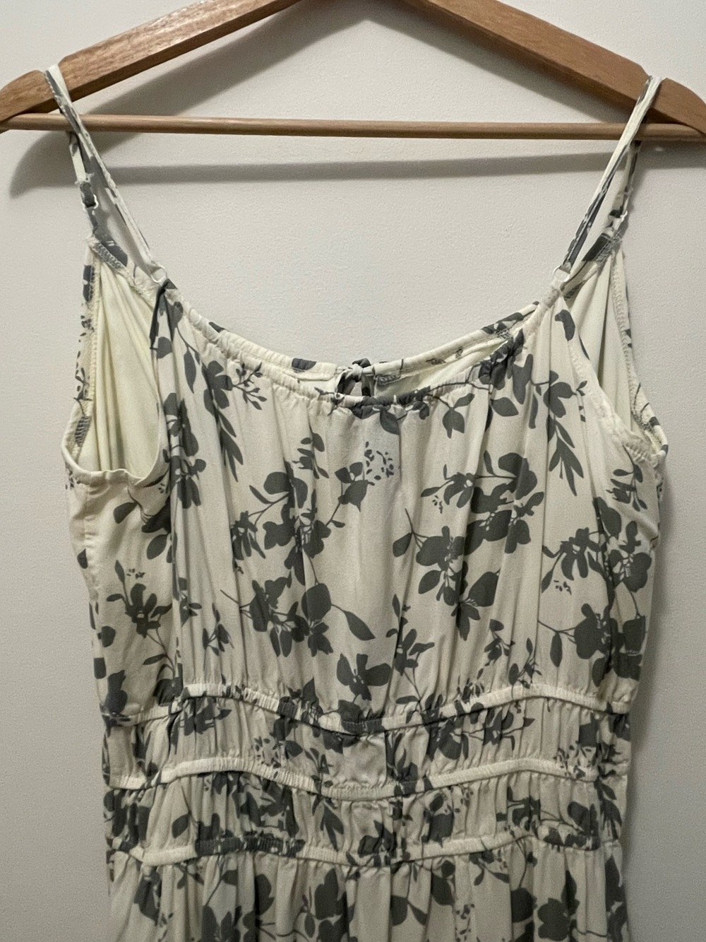 Streetwear Society Ivory Maxi Dress with Sage Floral Print - Picture 9 of 12